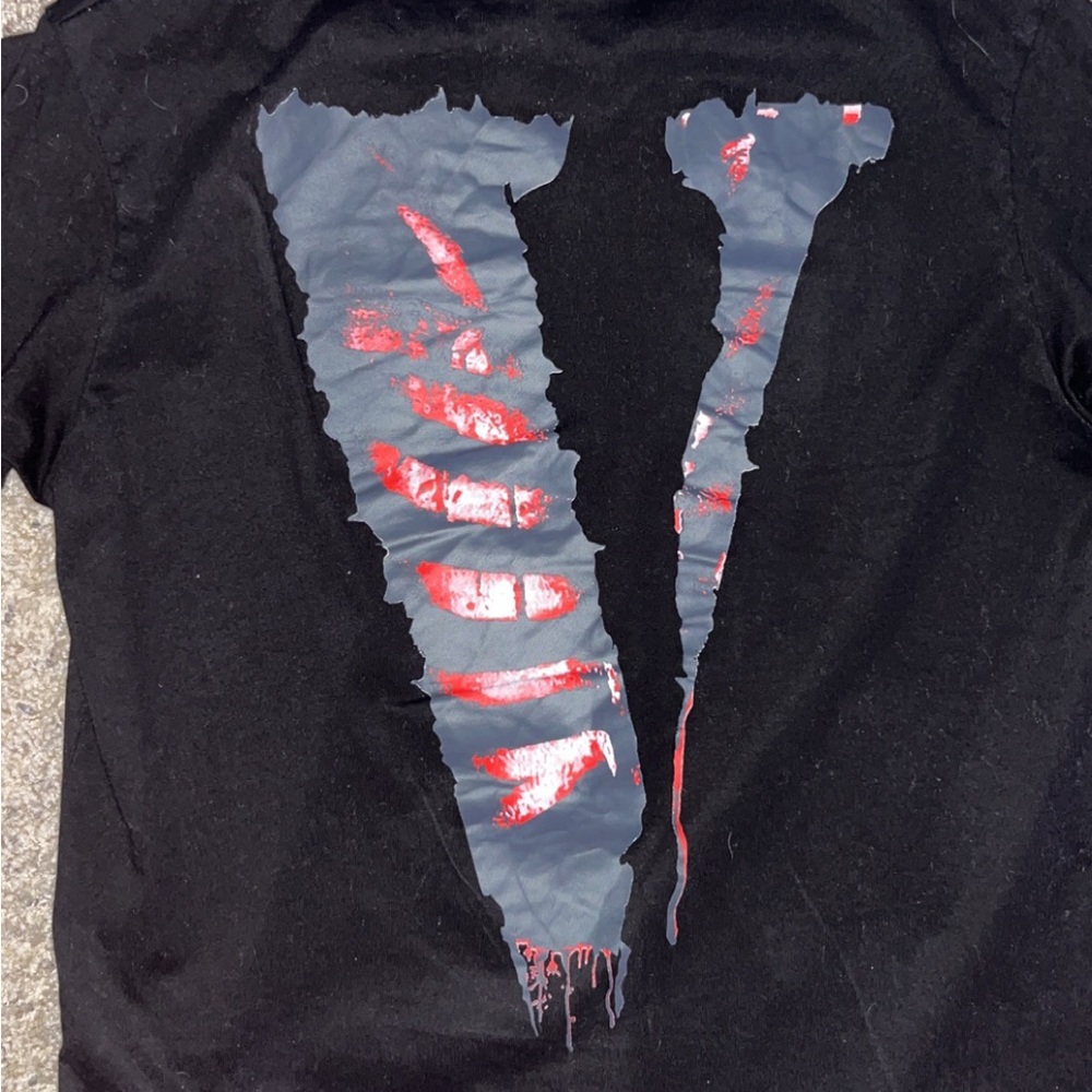 Vlone Ribs Tee - Picture 3 of 3